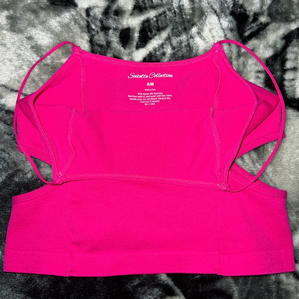 Hot pink crop top! Stretchy & comfy
